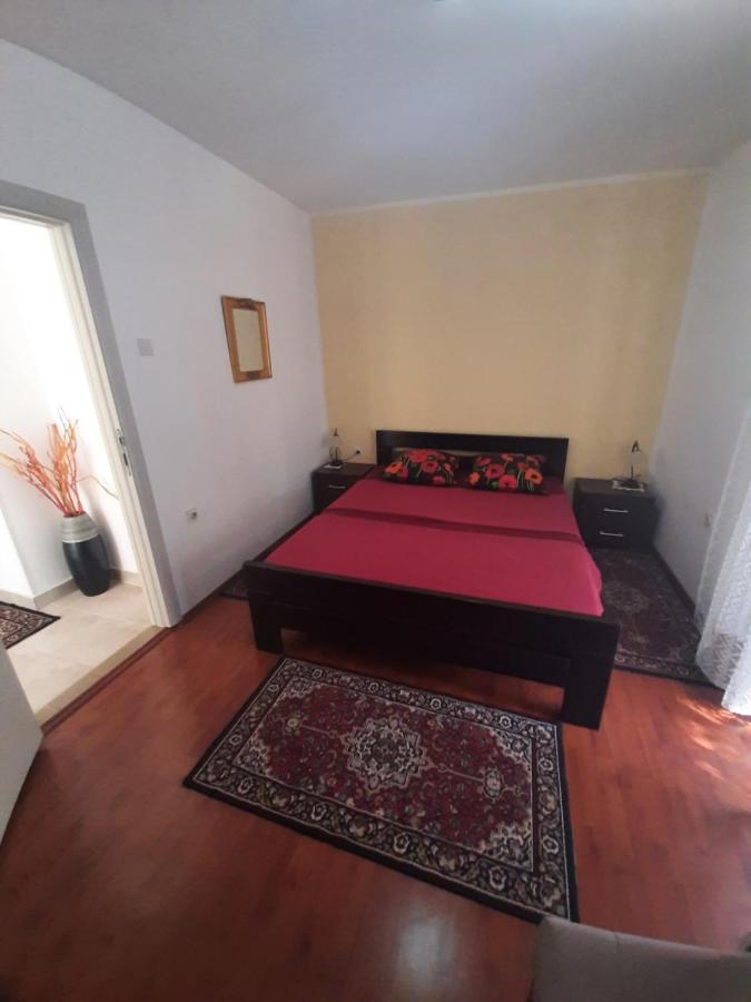 Apartment Pavle Perovic Sveti Stefan Exteriör bild
