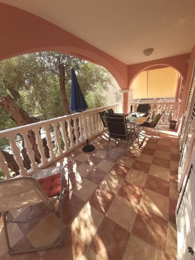 Apartment Pavle Perovic Sveti Stefan Exteriör bild