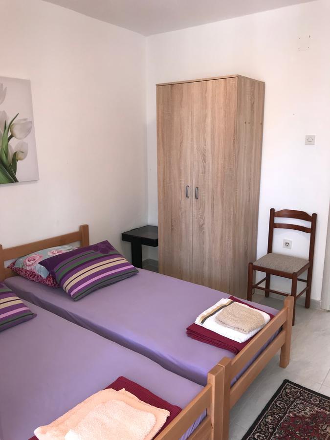 Apartment Pavle Perovic Sveti Stefan Exteriör bild